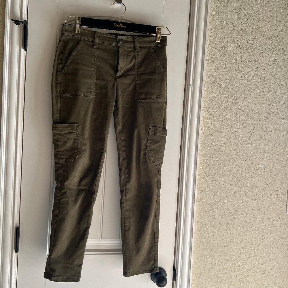 Banana Republic Skinny Cargo Pants- Olive